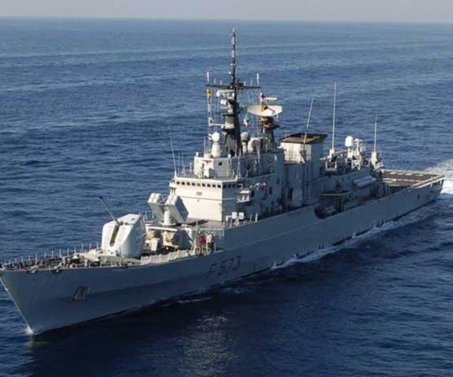 Una foto di archivio distribuita il 12 settembre 2012 dalla Marina militare mostra la nave Scirocco in mare. 
ANSA/UFFICIO STAMPA MARINA MILITARE
+++EDITORIAL USE ONLY - NO SALES+++